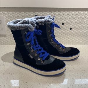 Aquatherm Maya Women’s Winter/Fall Boots Size 9